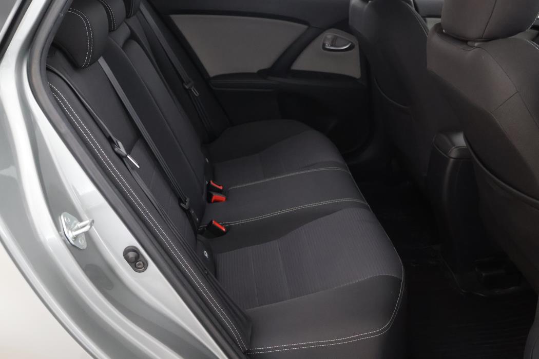 TOYOTA Avensis 2018