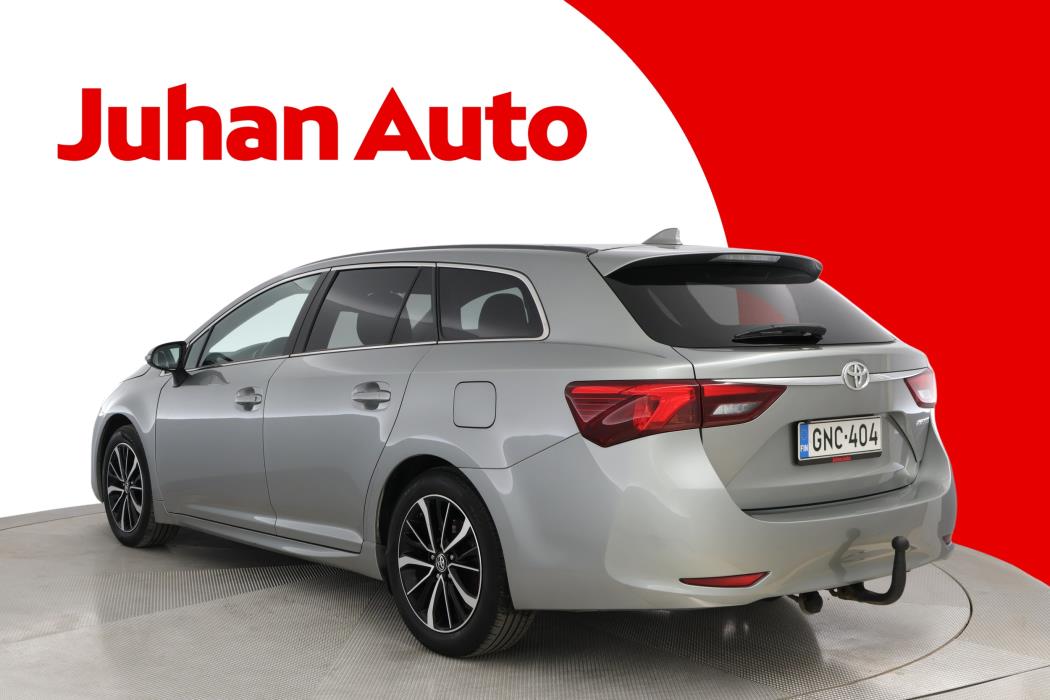 TOYOTA Avensis 2018