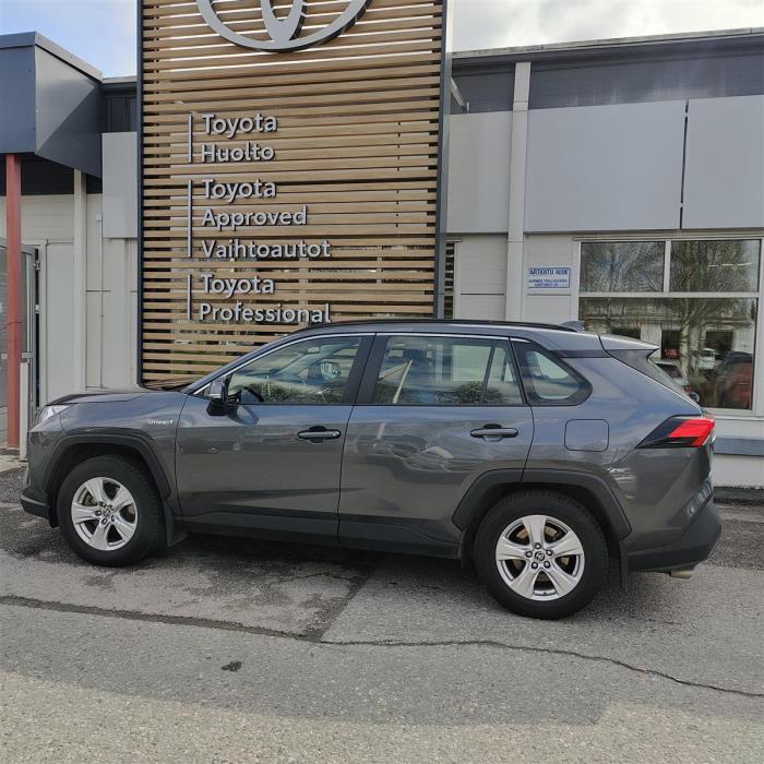 TOYOTA RAV4 2021