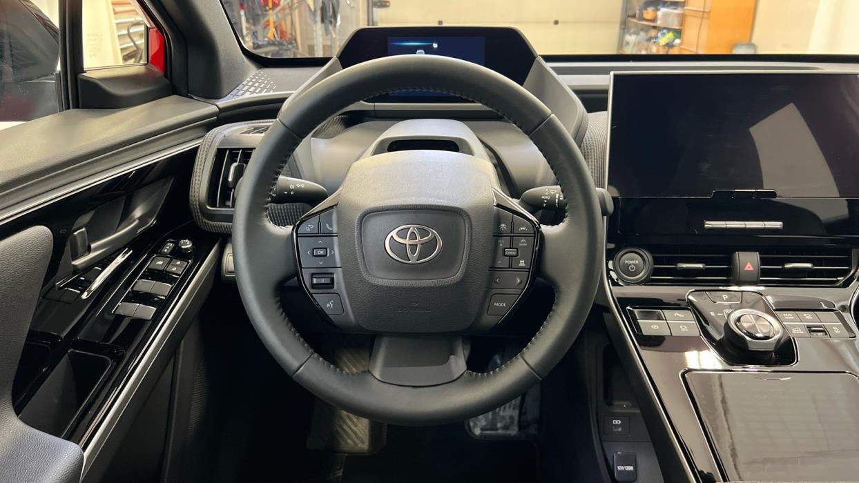 Toyota bZ4X 2024