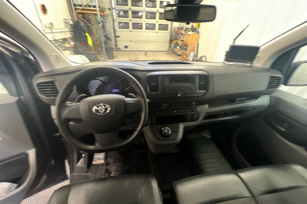 TOYOTA PROACE 2021