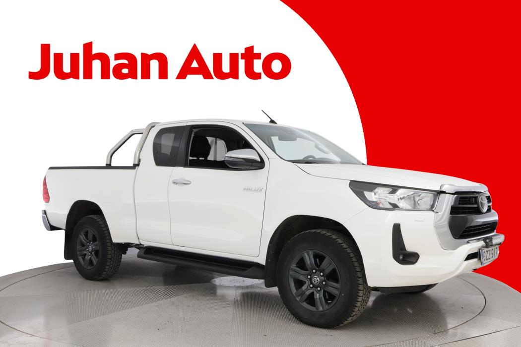 TOYOTA Hilux 2021