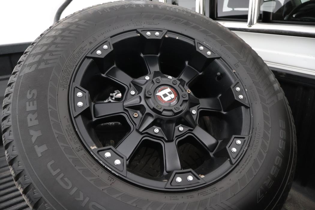 TOYOTA Hilux 2021