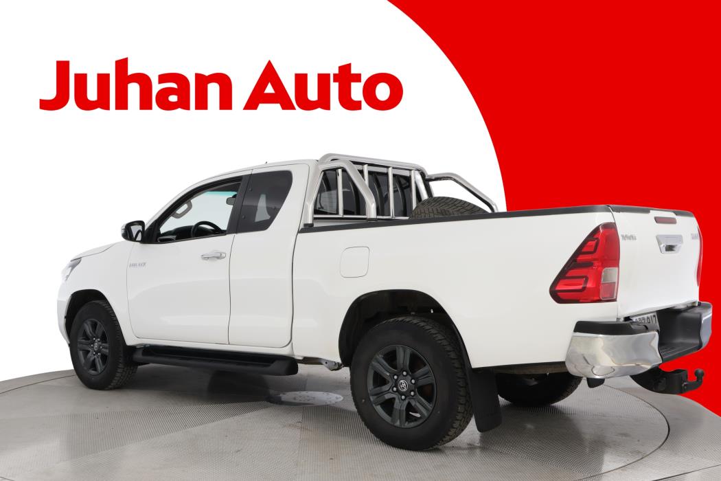 TOYOTA Hilux 2021