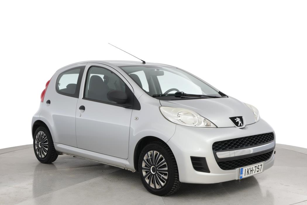 PEUGEOT 107 2012