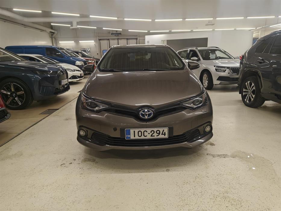 TOYOTA Auris 2018