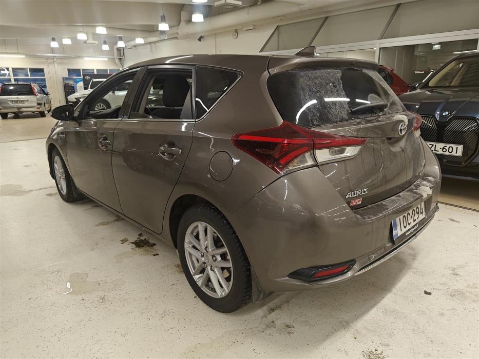 TOYOTA Auris 2018