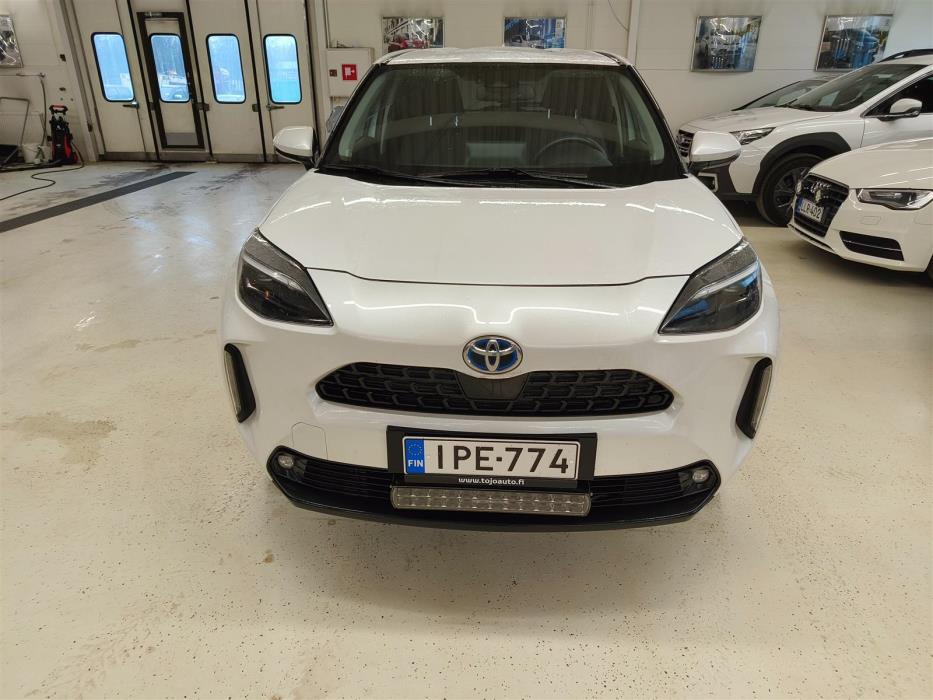 TOYOTA Yaris Cross 2022