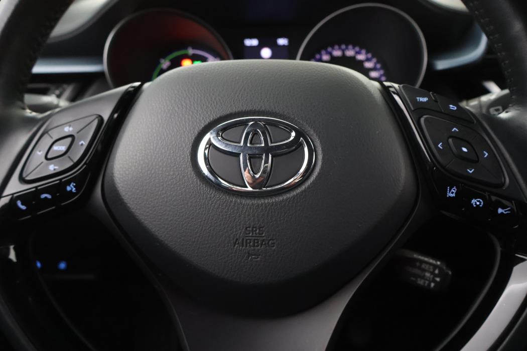 TOYOTA C-HR 2022