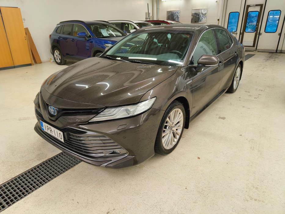 TOYOTA CAMRY 2020