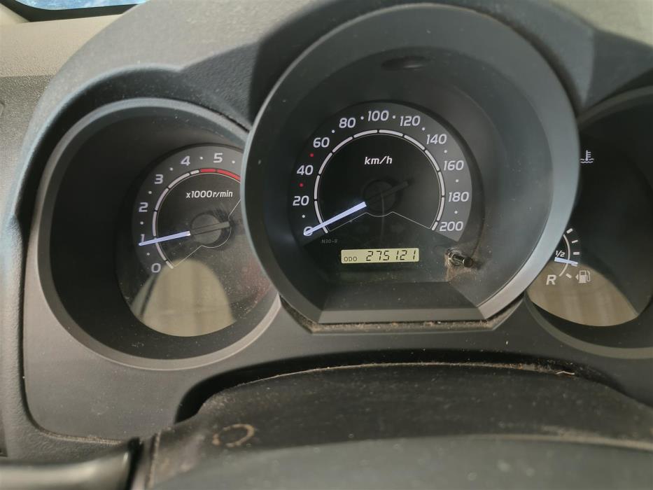TOYOTA Hilux 2008