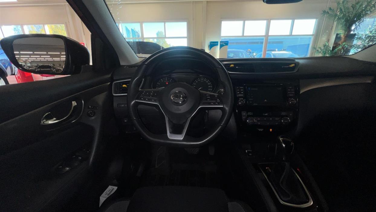 NISSAN QASHQAI 2018