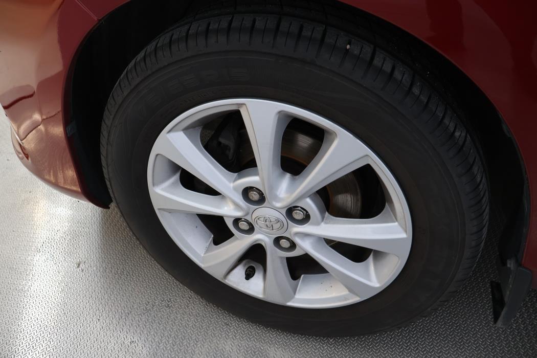 TOYOTA Yaris 2019