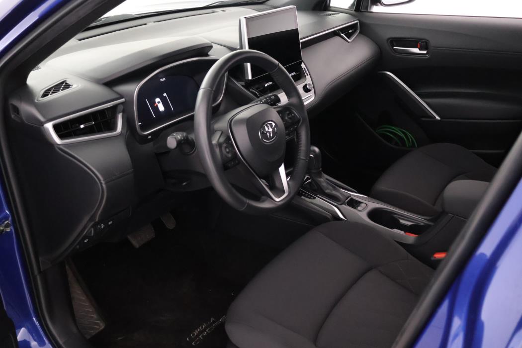 TOYOTA Corolla Cross 2024