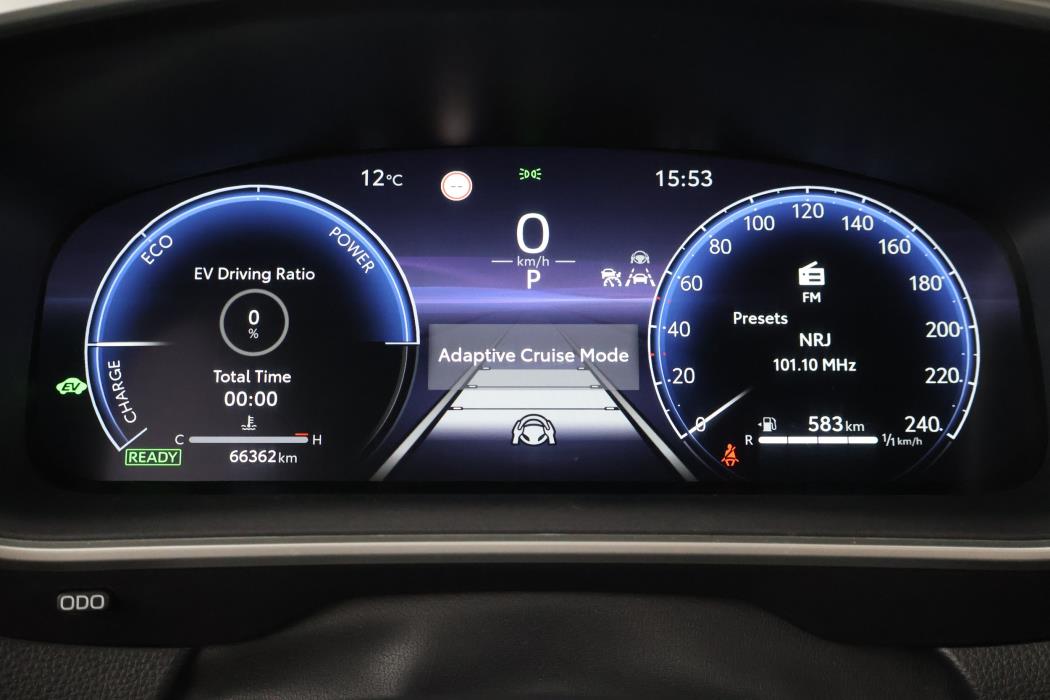 TOYOTA Corolla Cross 2024