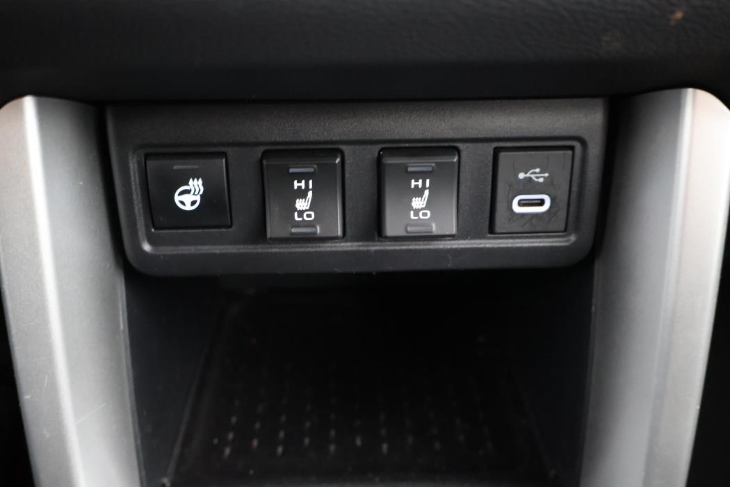 TOYOTA Corolla Cross 2024