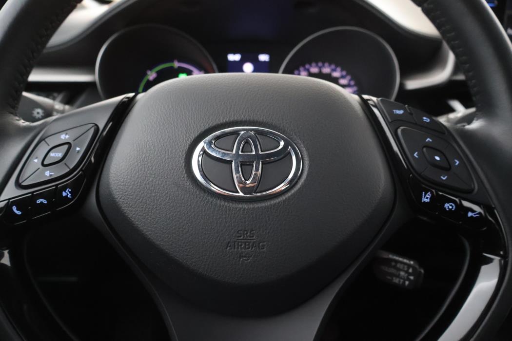 TOYOTA C-HR 2022