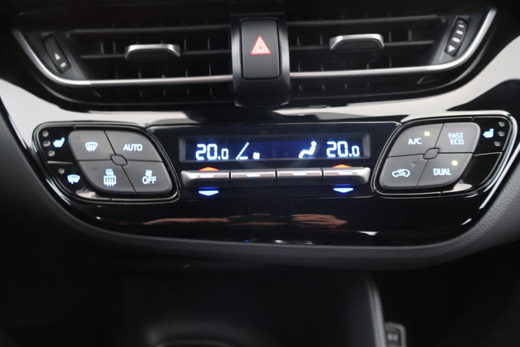 TOYOTA C-HR 2022