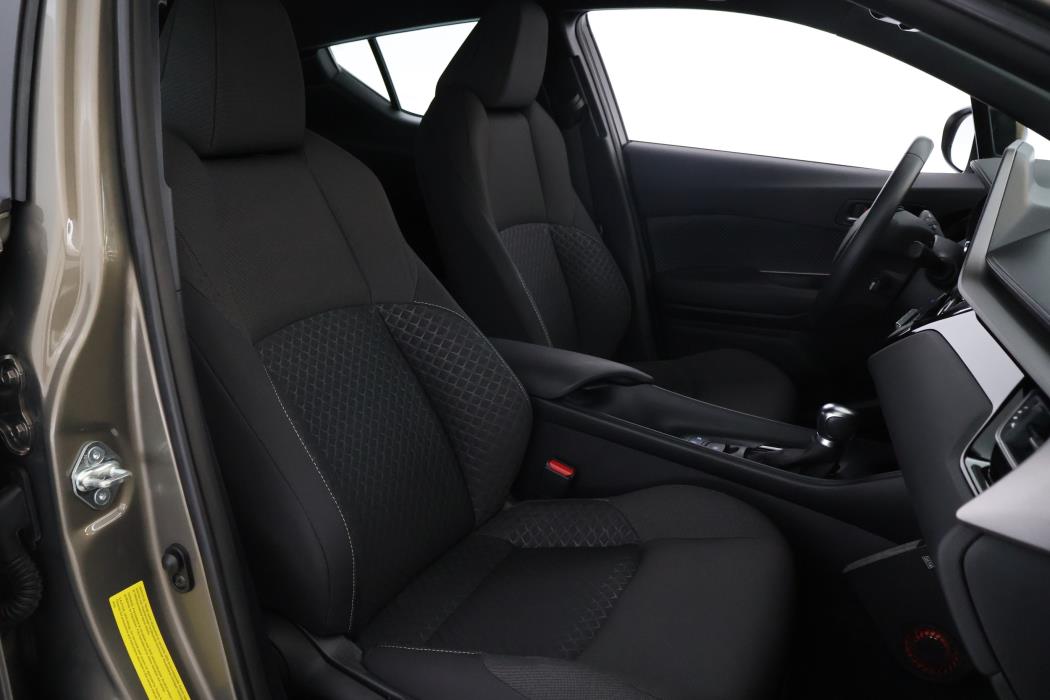 TOYOTA C-HR 2022