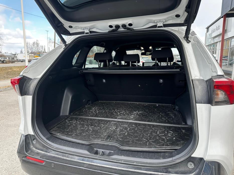 TOYOTA RAV4 Plug-in 2025