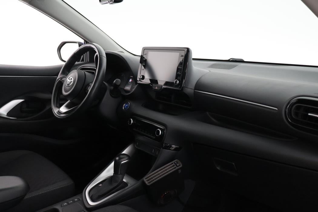 TOYOTA Yaris 2020