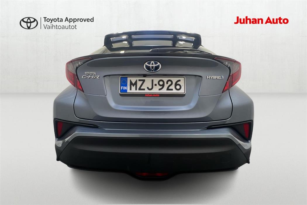 TOYOTA C-HR 2021