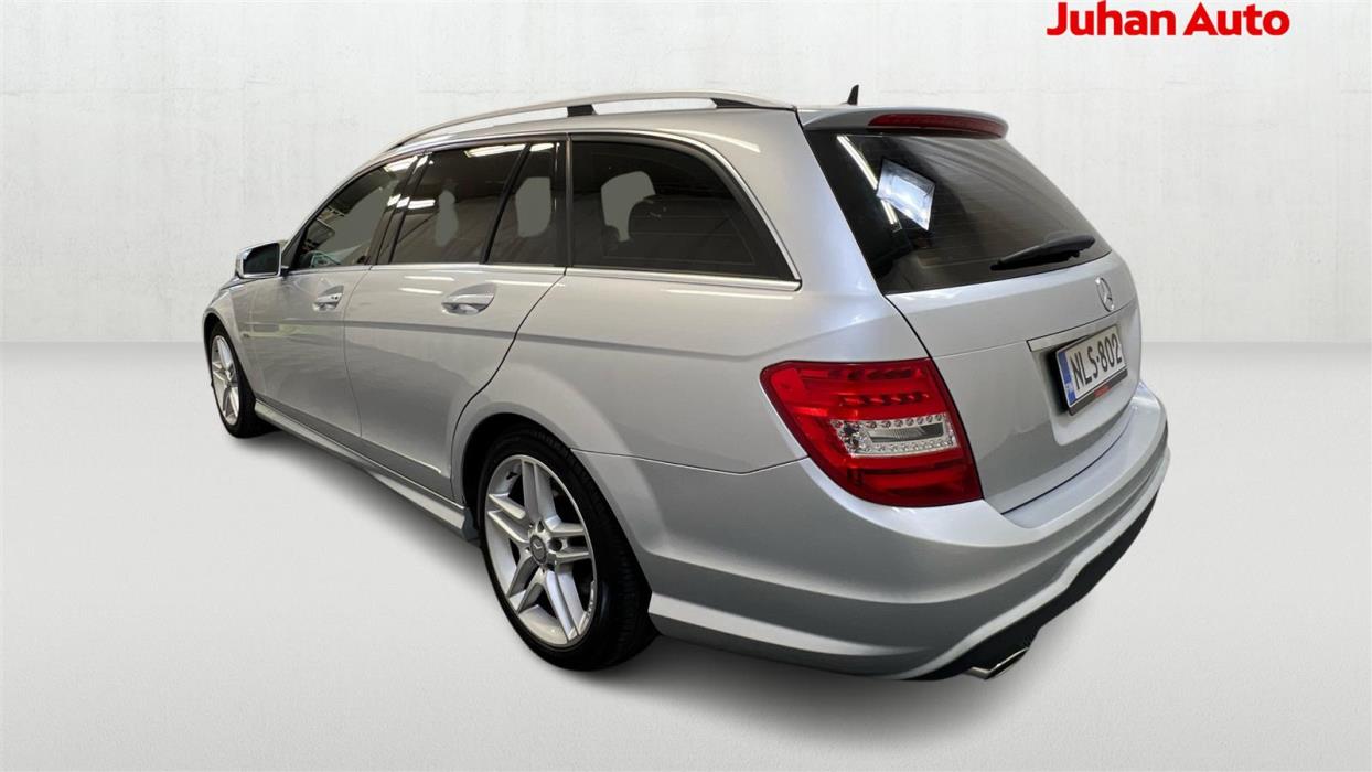 MERCEDES-BENZ C 2011