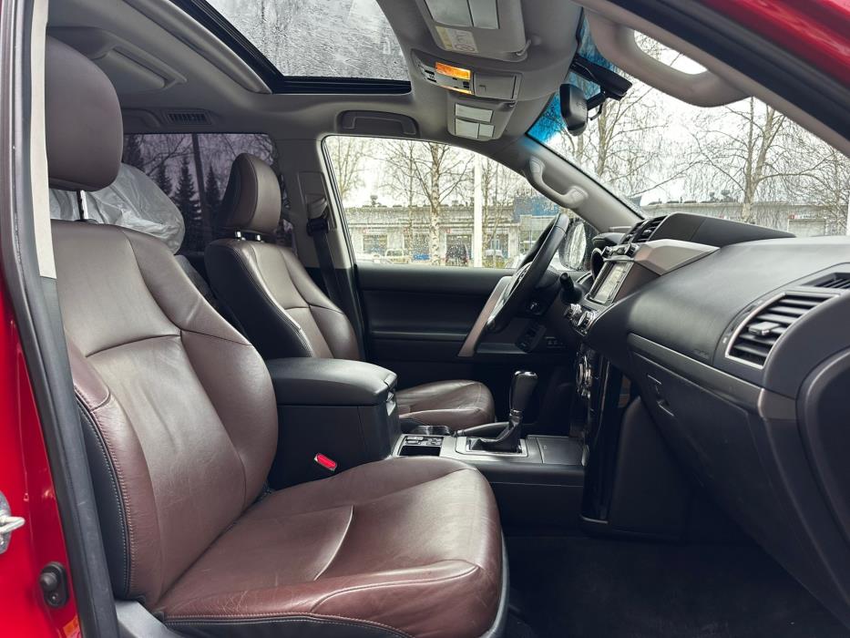 Toyota Land Cruiser 2016