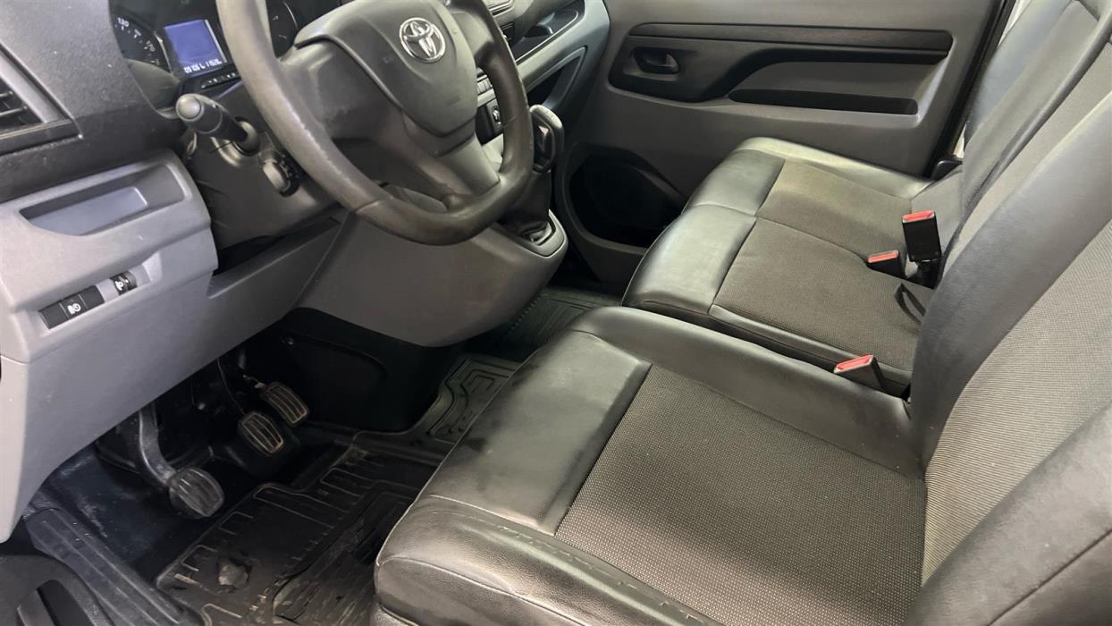 TOYOTA Proace 2018