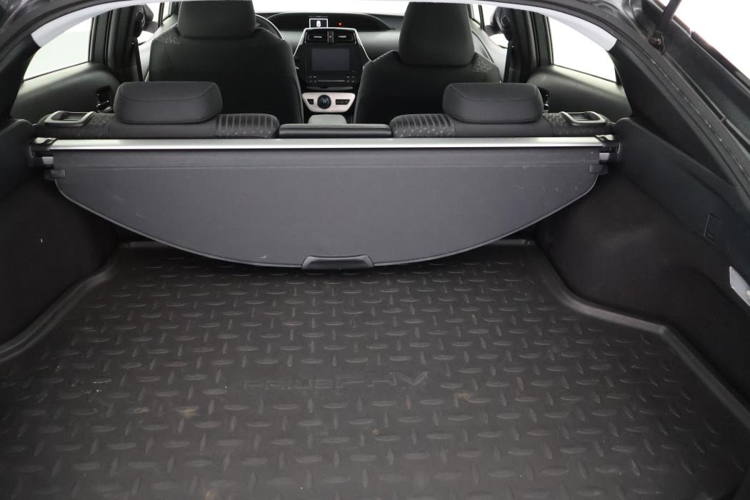 TOYOTA Prius Plug-in 2017