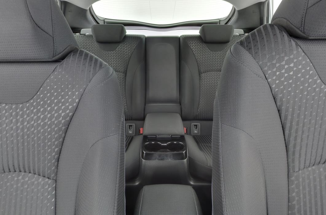 TOYOTA Prius Plug-in 2017