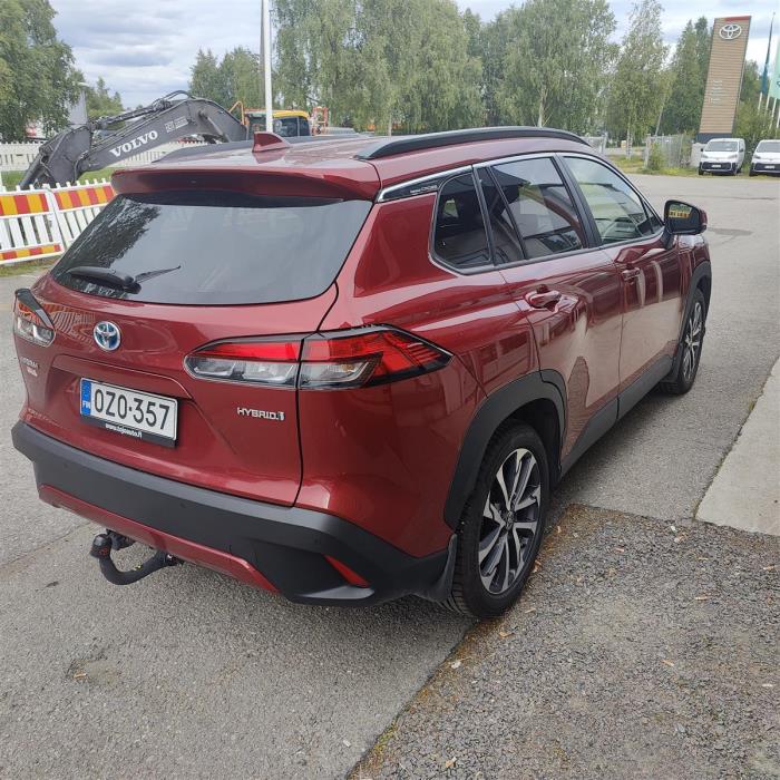 TOYOTA Corolla Cross 2023