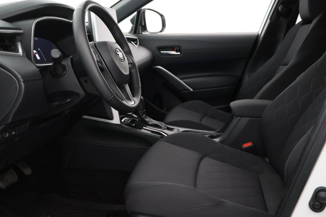 TOYOTA Corolla Cross 2023