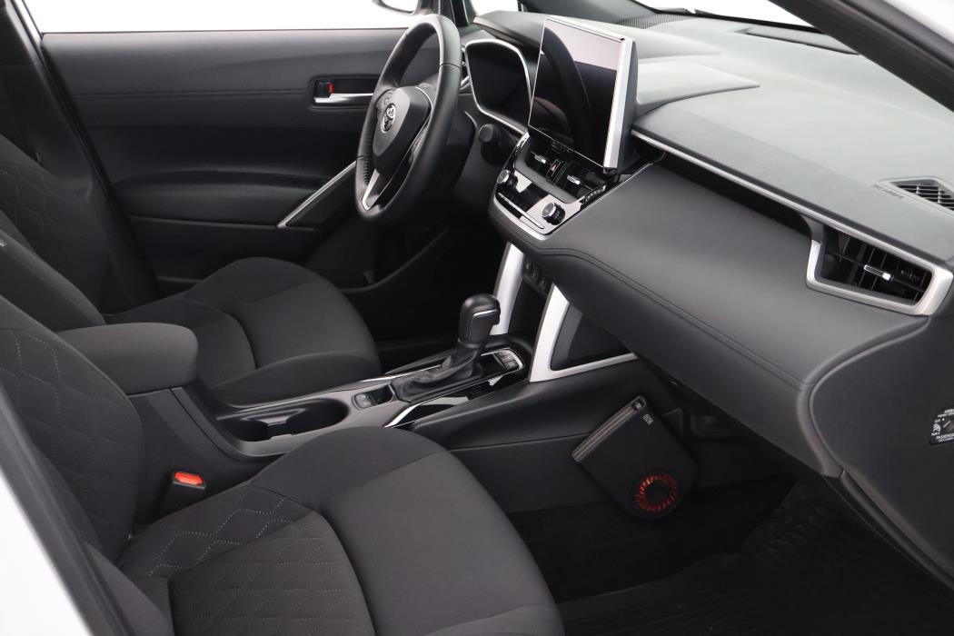 TOYOTA Corolla Cross 2023