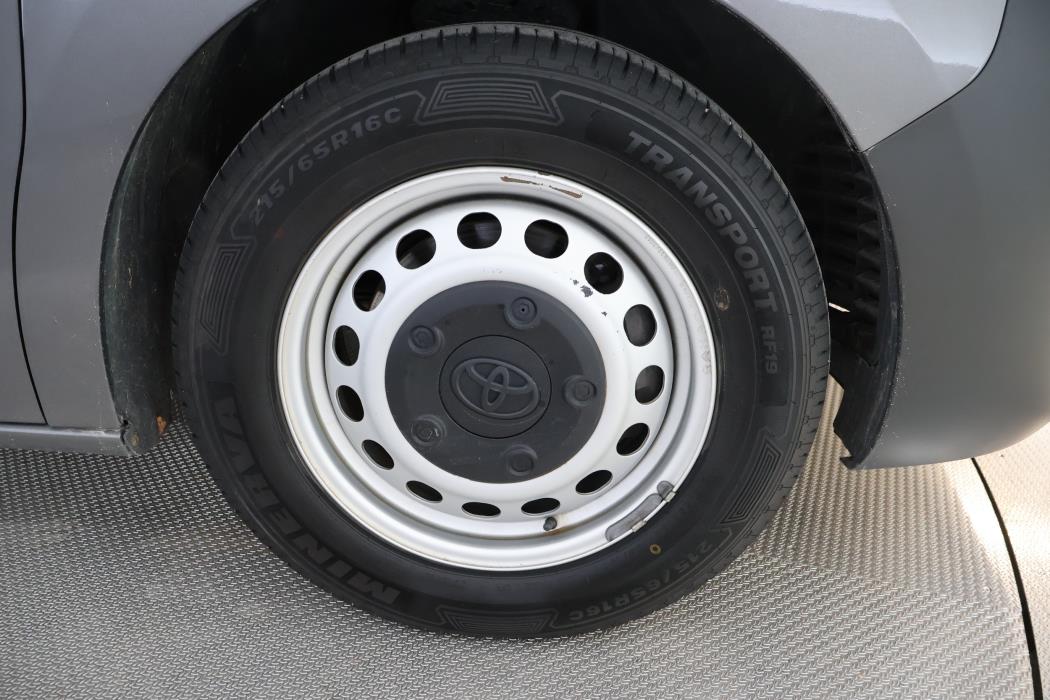 TOYOTA PROACE 2023