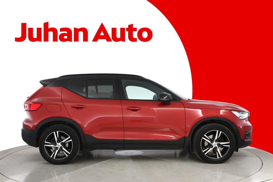 VOLVO XC40 2019
