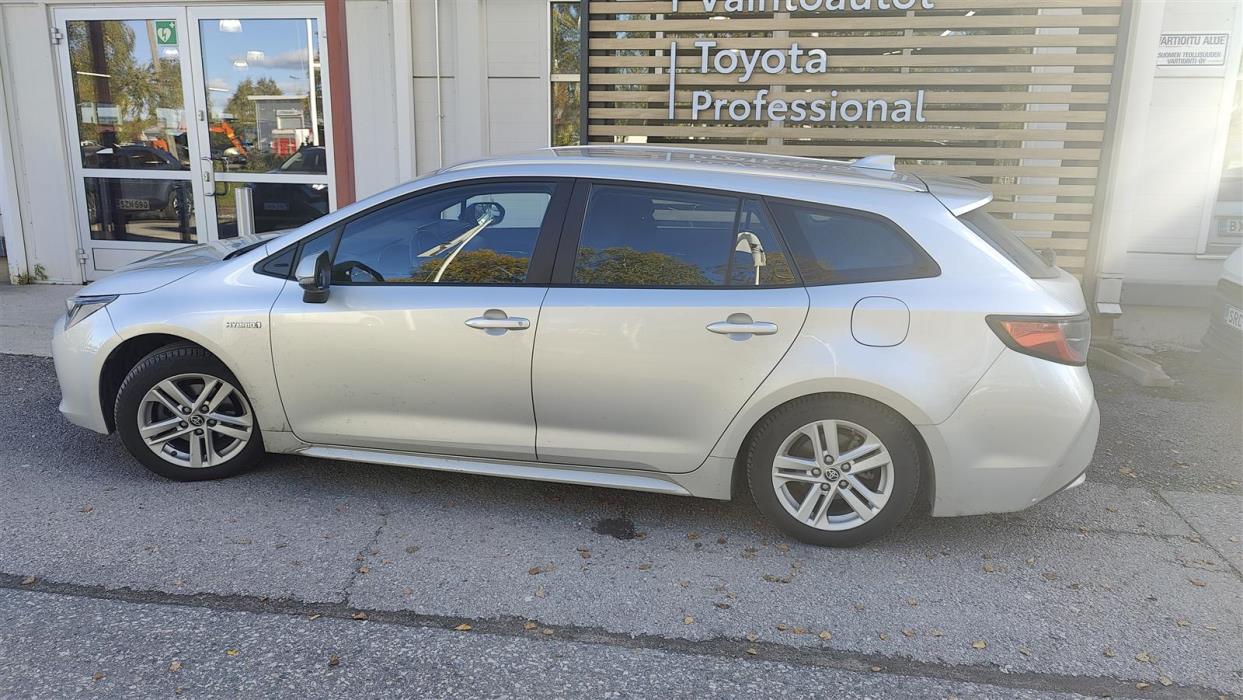 TOYOTA Corolla 2021