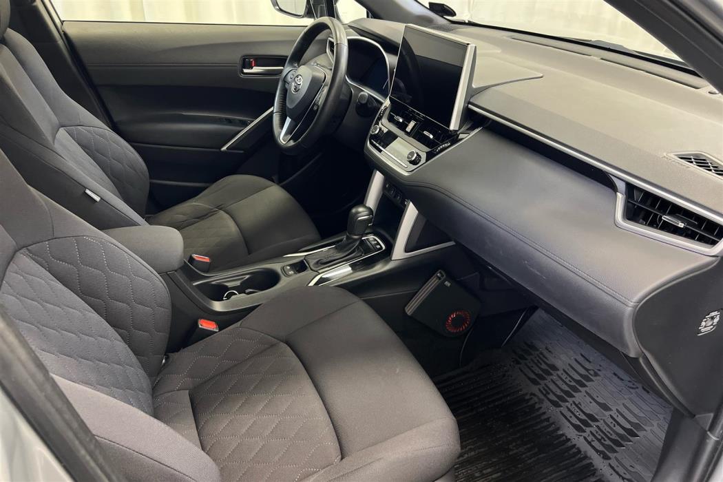 TOYOTA Corolla Cross 2023