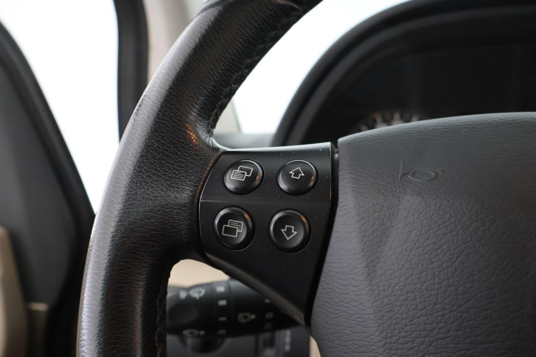 MERCEDES-BENZ A 2011