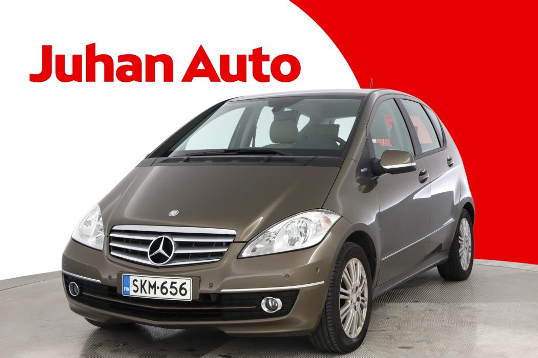 MERCEDES-BENZ A 2011