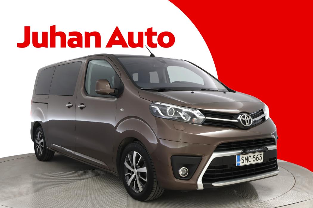 TOYOTA Proace Verso 2017