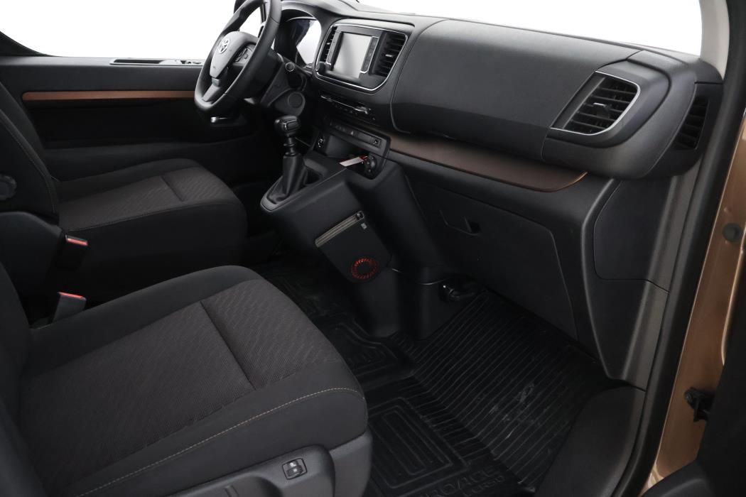 TOYOTA Proace Verso 2017