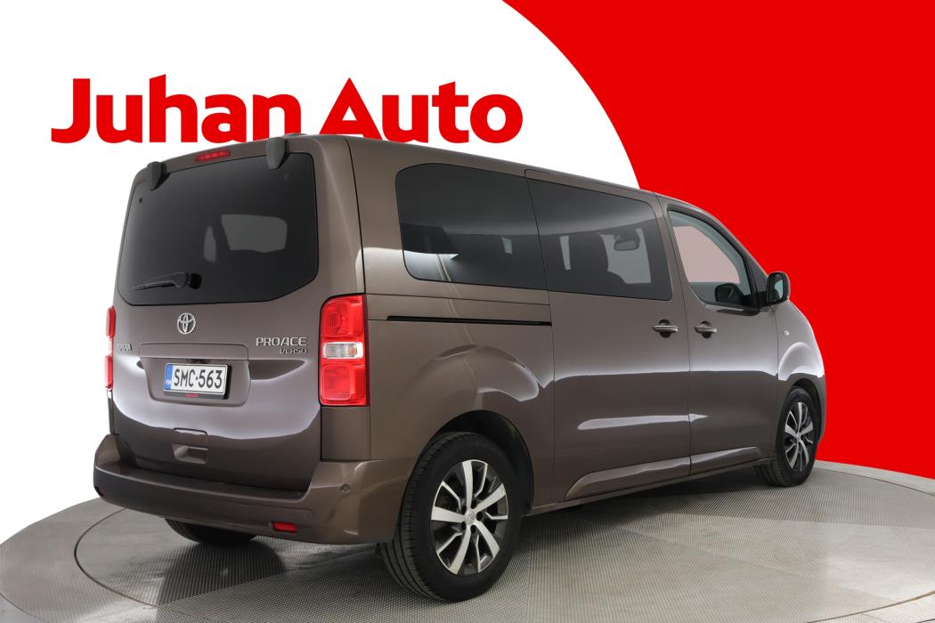 TOYOTA Proace Verso 2017
