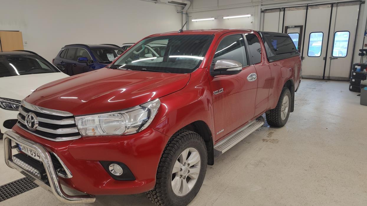 TOYOTA Hilux 2017