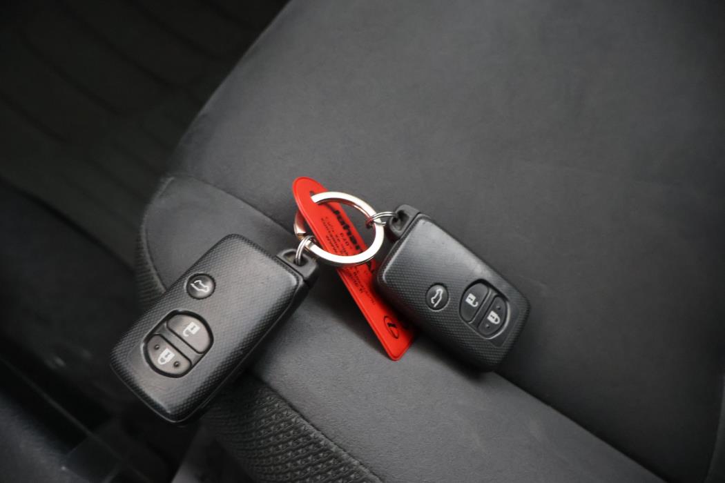 Toyota Land Cruiser 2011
