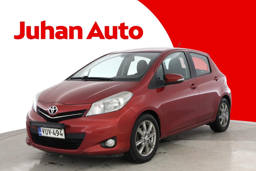 TOYOTA Yaris 2012