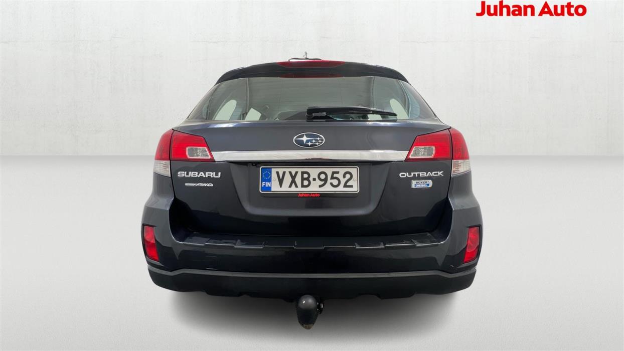 SUBARU OUTBACK 2013