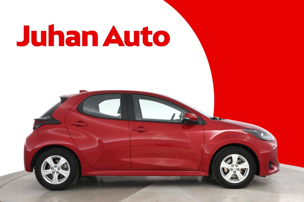 TOYOTA Yaris 2023