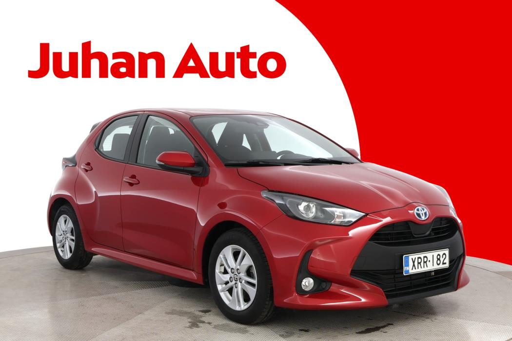 TOYOTA Yaris 2023