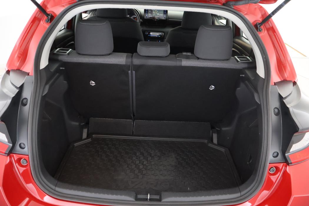 TOYOTA Yaris 2023